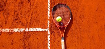 Wyposażenie tenisowe – gdzie kupić je taniej?